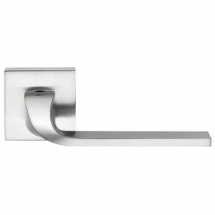Дверная ручка Colombo Design ISY BL11RSB хром матовый