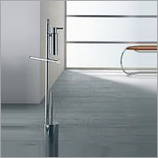 Стойка COLOMBO DESIGN PLANETS B9819 напольная с держателем туалетной бумаги и ершиком цвет хром