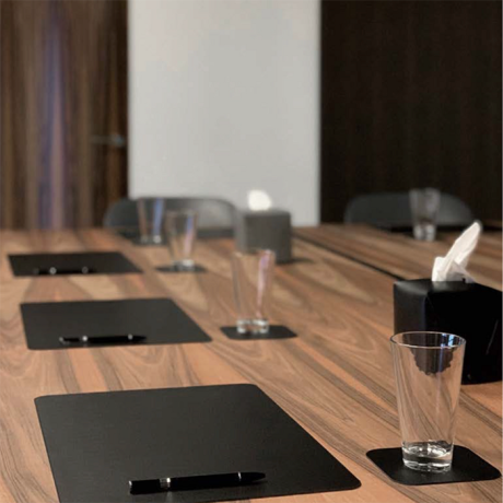 Плейсмат COLOMBO DESIGN ADJ 002.01/03 настольный двухсторонний цвет черный/серый